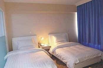 Urumqi Jingu Hotel エクステリア 写真